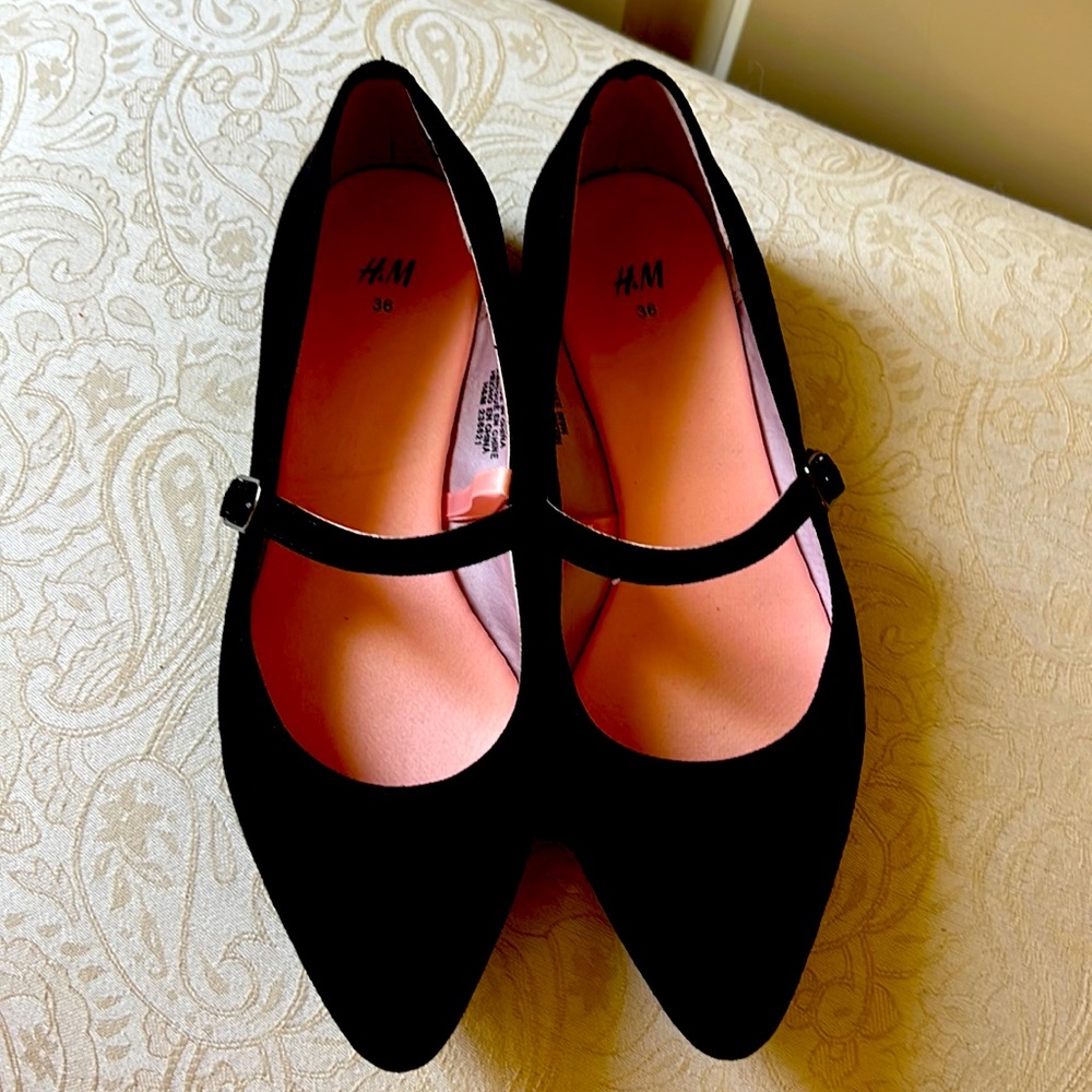 H&M flats size 36